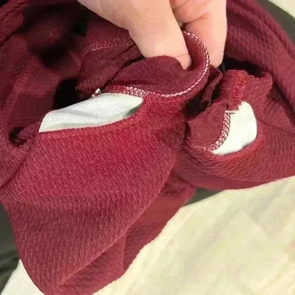 NWT Zaful Women’s Maroon One Shoulder Scalloped Swim Top Removable Pads Size 6 - Picture 7 of 7